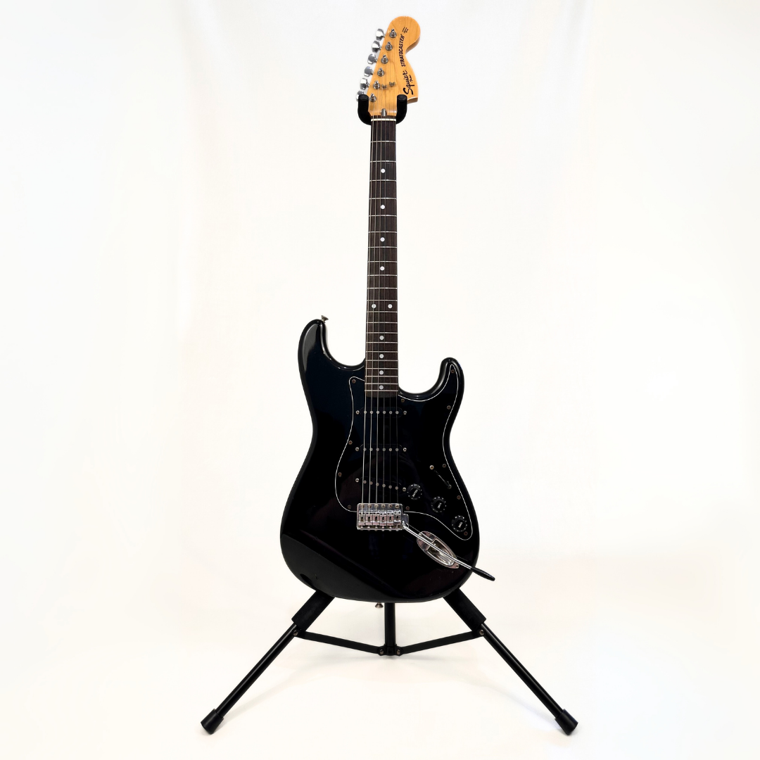 Squier by Fender Stratocaster ブラック Squier by Fender SONIC Squier by Fender Stratocaster ブラック Squier by Fender SONIC