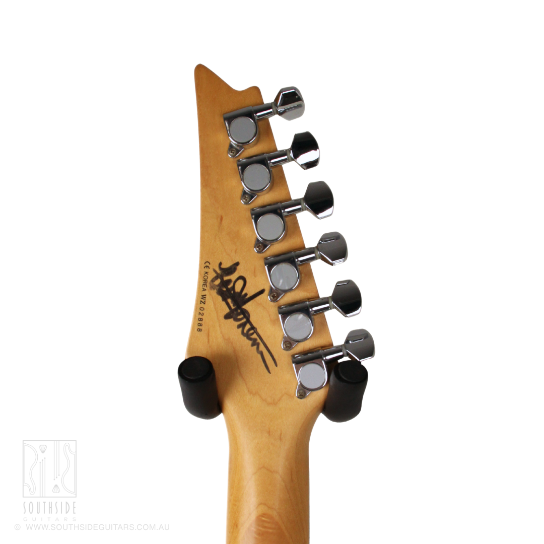 2005 Ibanez SA160QM SA Series Electric Guitar in Transparent Red