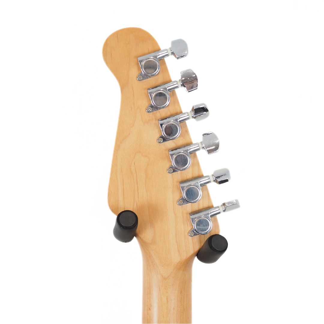 Status Stratocaster-Style Electric Guitar in 3-Tone Sunburst