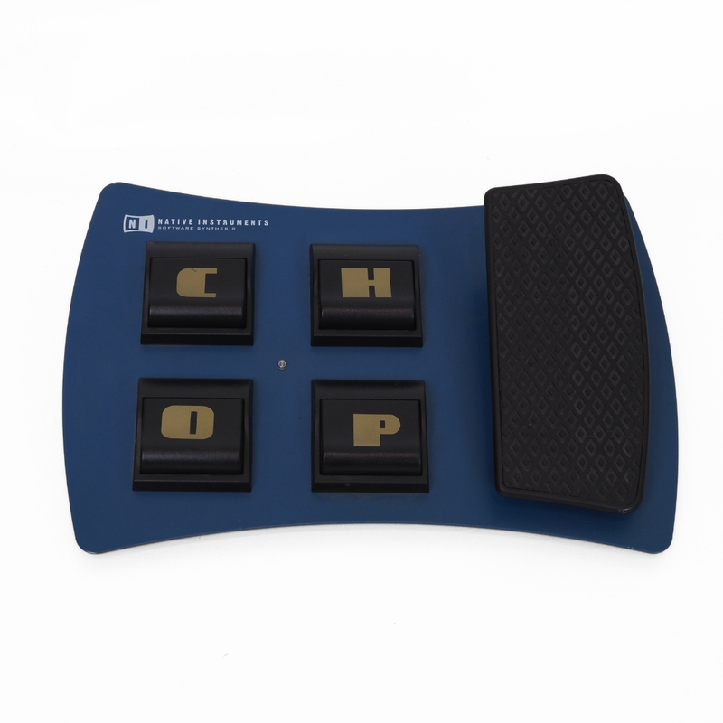 Native Instruments Rig Kontrol Guitar Preamp and Foot Controller