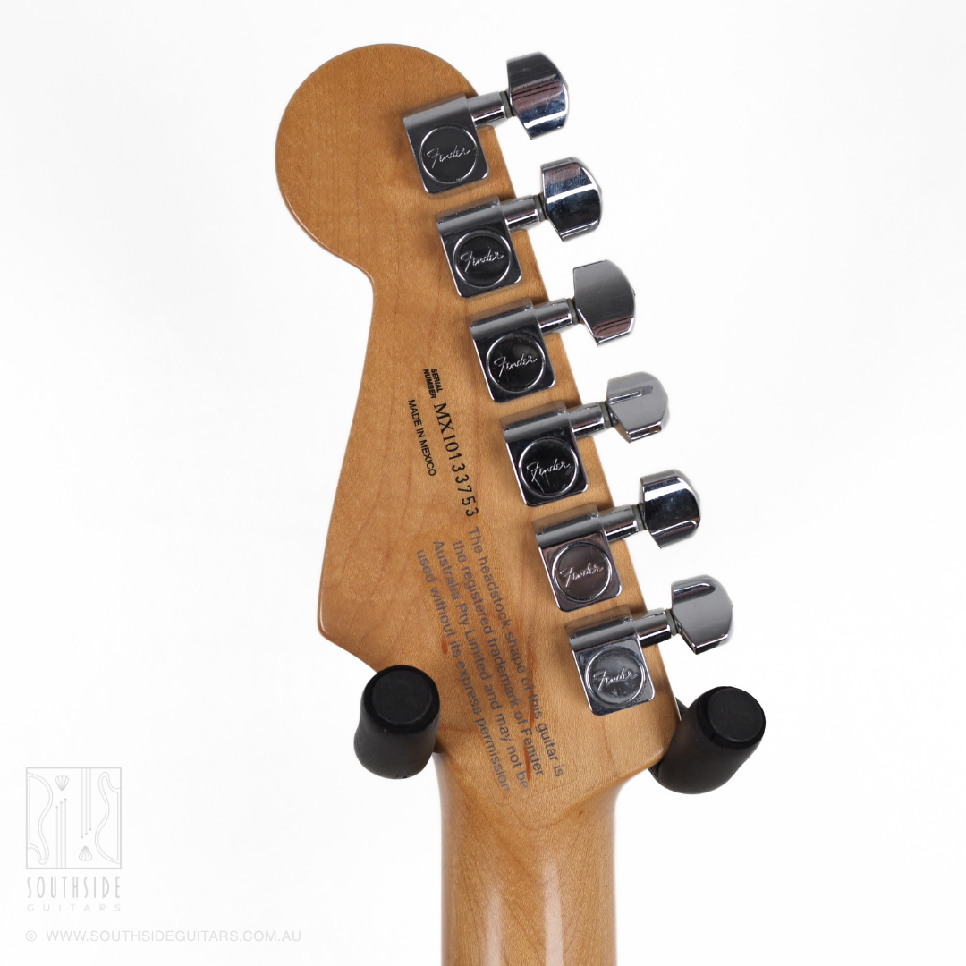 2010 Fender Stratocaster with Roland GK-2 'Roland-Ready' Pickup Electric Guitar in Sunburst