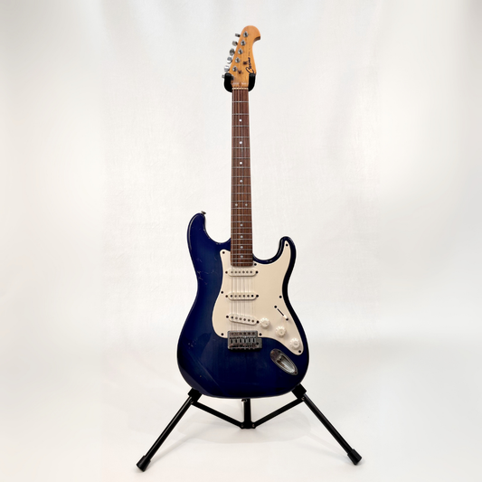 Hall of Fame: Casino Stage Series Stratocaster-Style Electric Guitar in Blue Burst