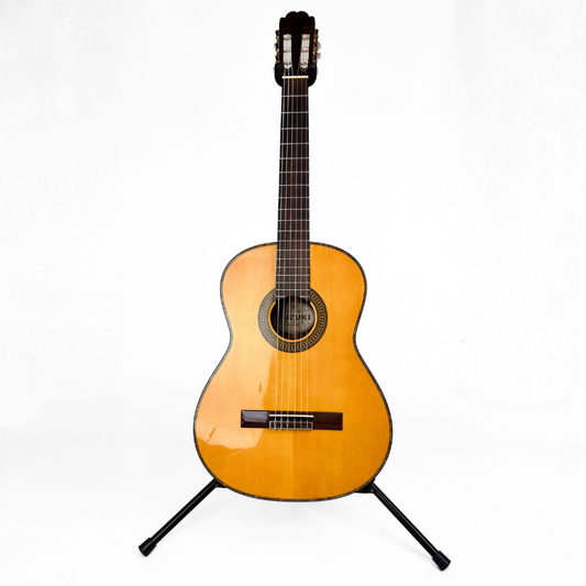 Hall of Fame: Suzuki SCG-30 Full-Sized Classical Guitar