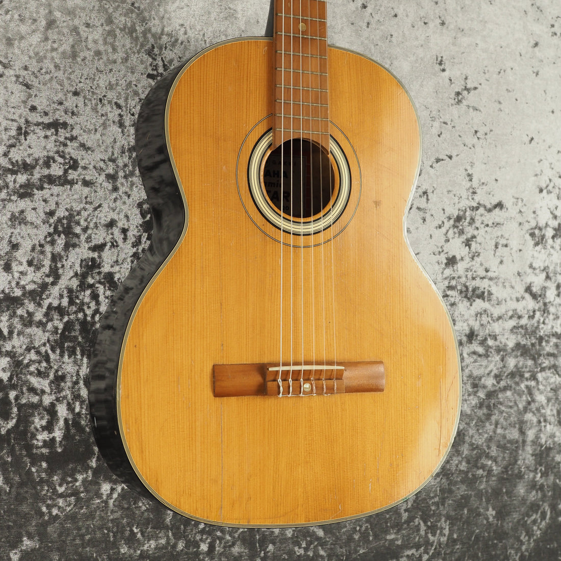 Hall of Fame: 1960s Yamaha Dynamic Guitar No. 20 Classical Guitar
