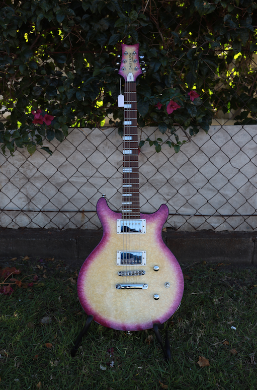 Daisy Rock Elite in Violet Burst
