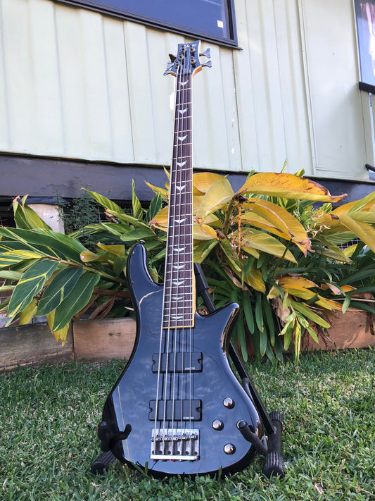 Schecter Stiletto Extreme 5-String Bass