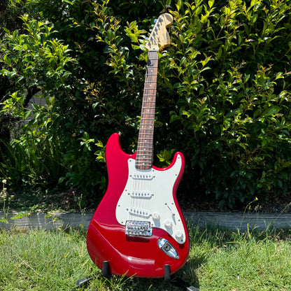 Squier Affinity Series Stratocaster - Metallic Red