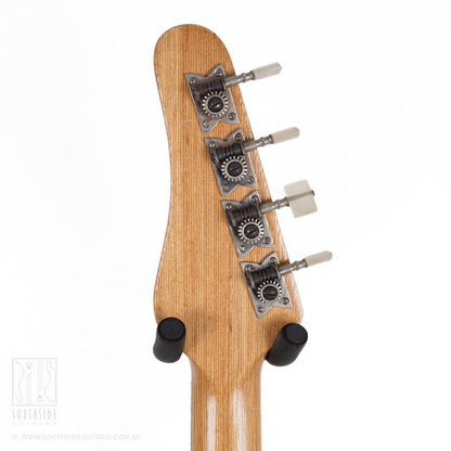 Hoyer Original Arnold Electric Bass Guitar (Vintage)