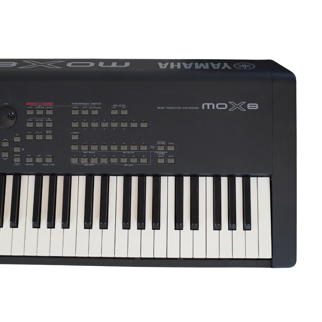 Yamaha MOX8 88-Key Music Production Synthesizer Keyboard