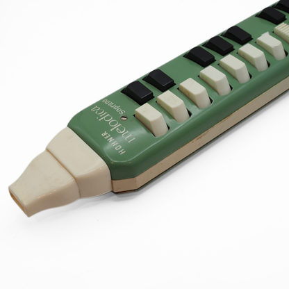 Vintage 1960s Hohner 9451 25-Key Soprano Melodica