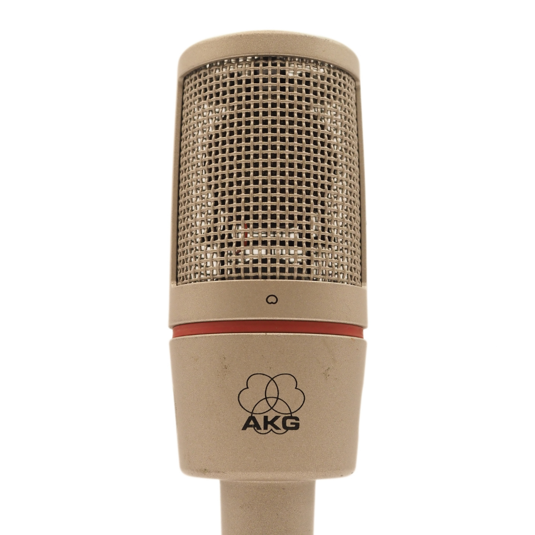 AKG C 2000B Condensor Microphone with Cradle