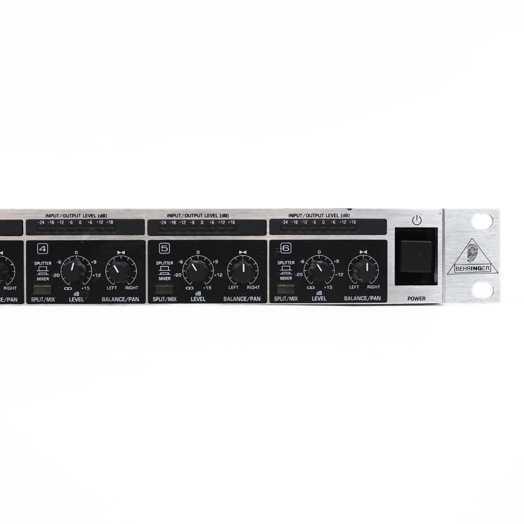 Behringer Ultralink MX882 V2 8-Channel Splitter/Mixer