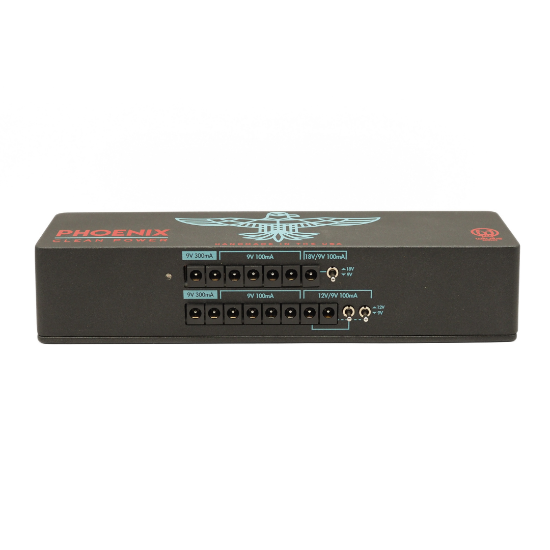 Walrus Audio Phoenix Clean Pedal Power Supply