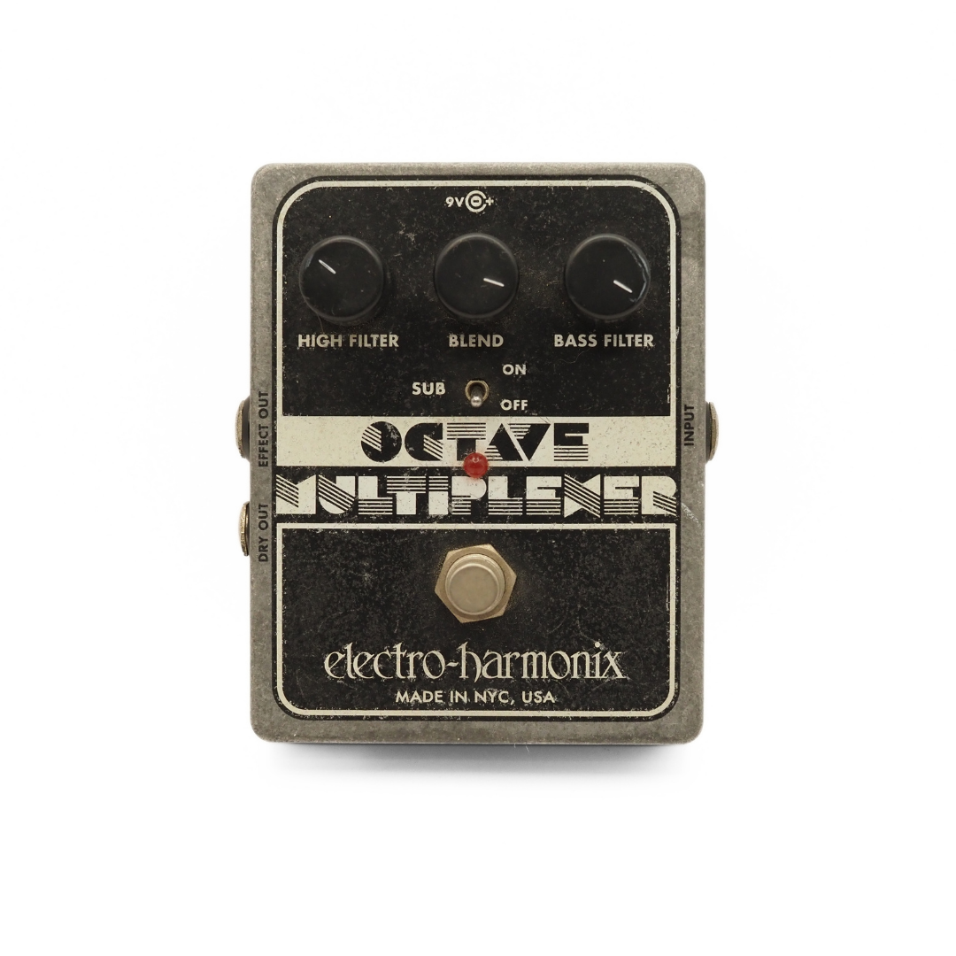 Electro-Harmonix Octave Multiplexer Analog Octave Divider Effects Pedal
