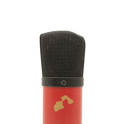 Focusrite Scarlett Studio CM25 Condensor Microphone in Red