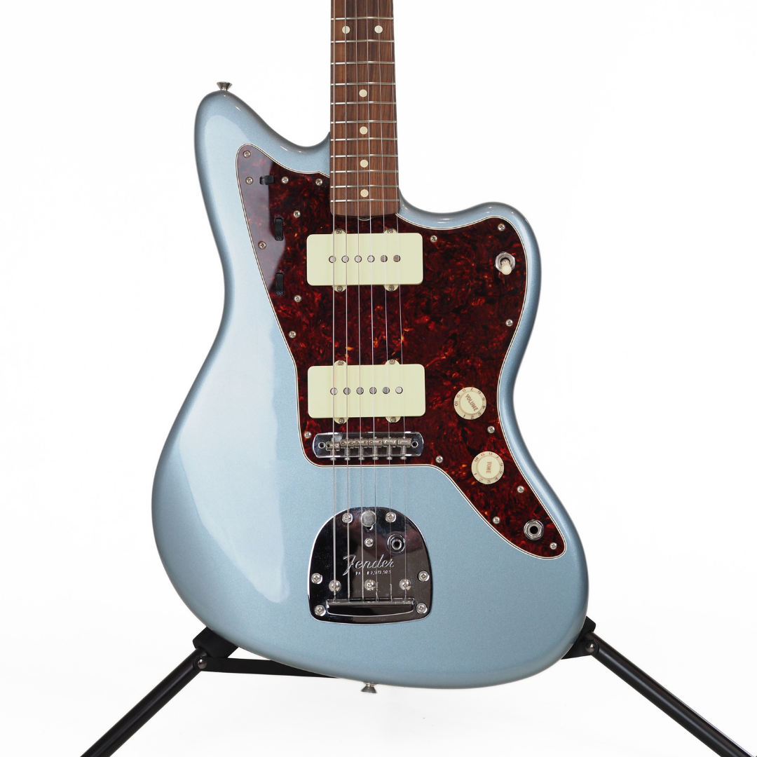 2022 Fender Vintera '60s Jazzmaster Electric Guitar in Ice Blue Metallic