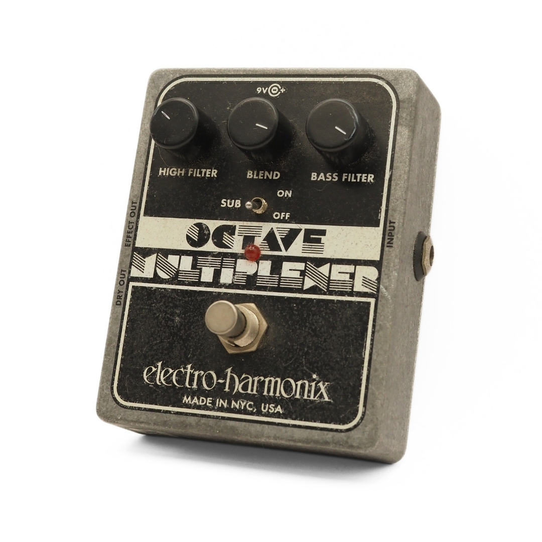 Electro-Harmonix Octave Multiplexer Analog Octave Divider Effects Pedal