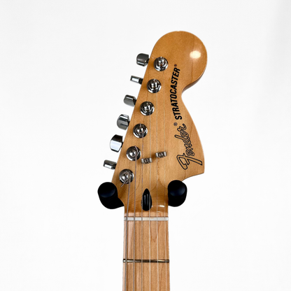 2013 Fender Deluxe Roadhouse Stratocaster Electric Guitar in Metallic Gold