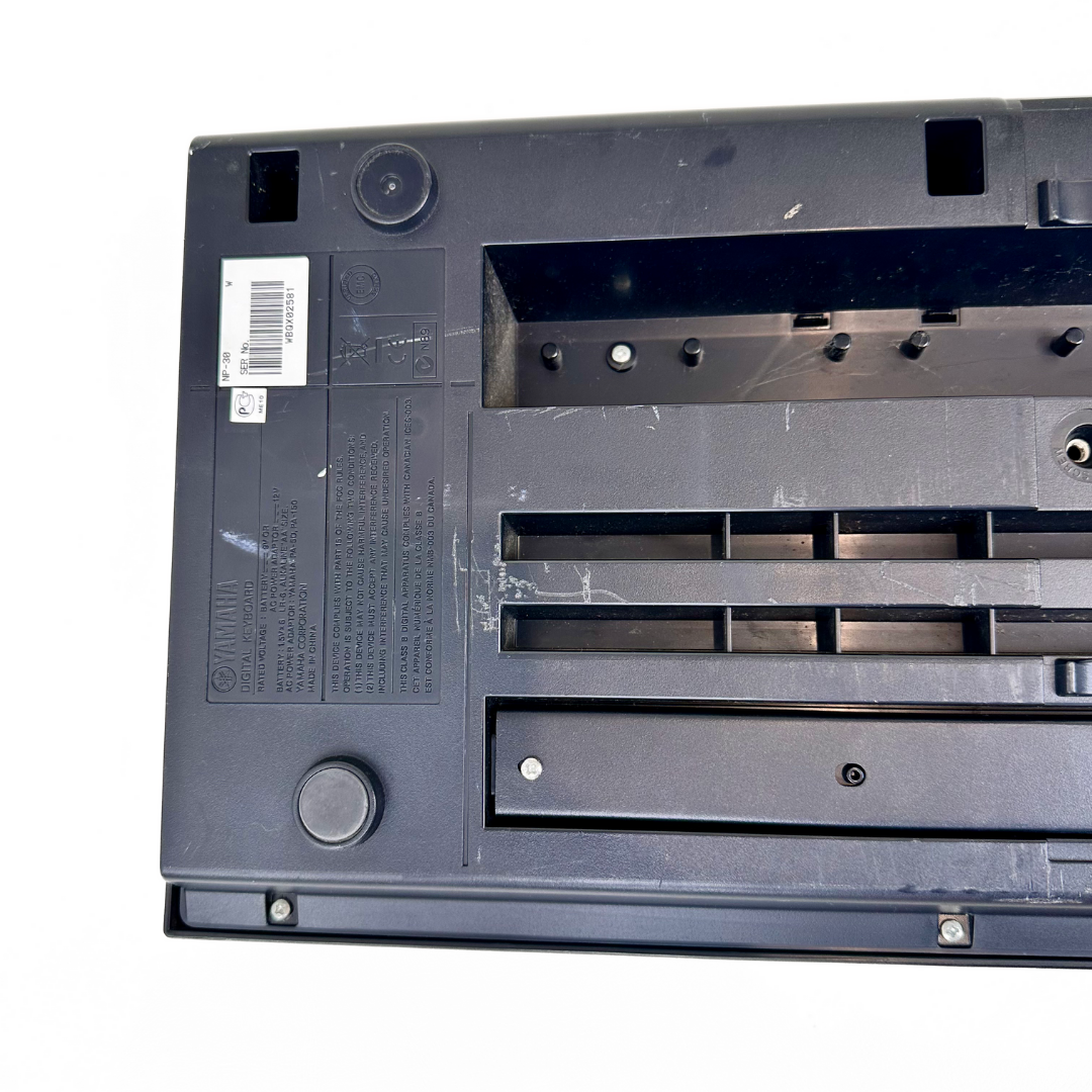 Yamaha NP-30 Portable Grand 76-Key Digital Keyboard