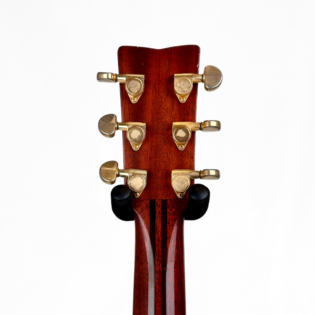 Yamaha L Series LL16D Jumbo Acoustic Guitar