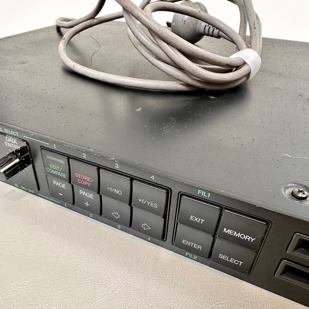 Yamaha TG55 Tone Generator Synthesiser Rack Mounted Unit