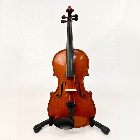1996 CWX Viola 4/4 (With Case and Bow)