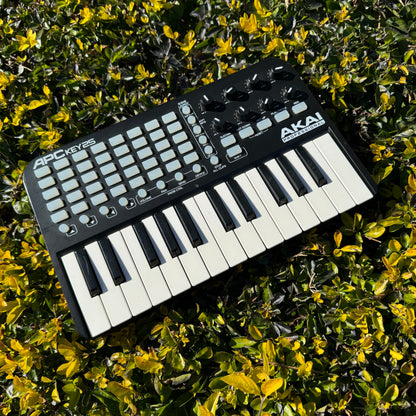 AKAI APCKEY25