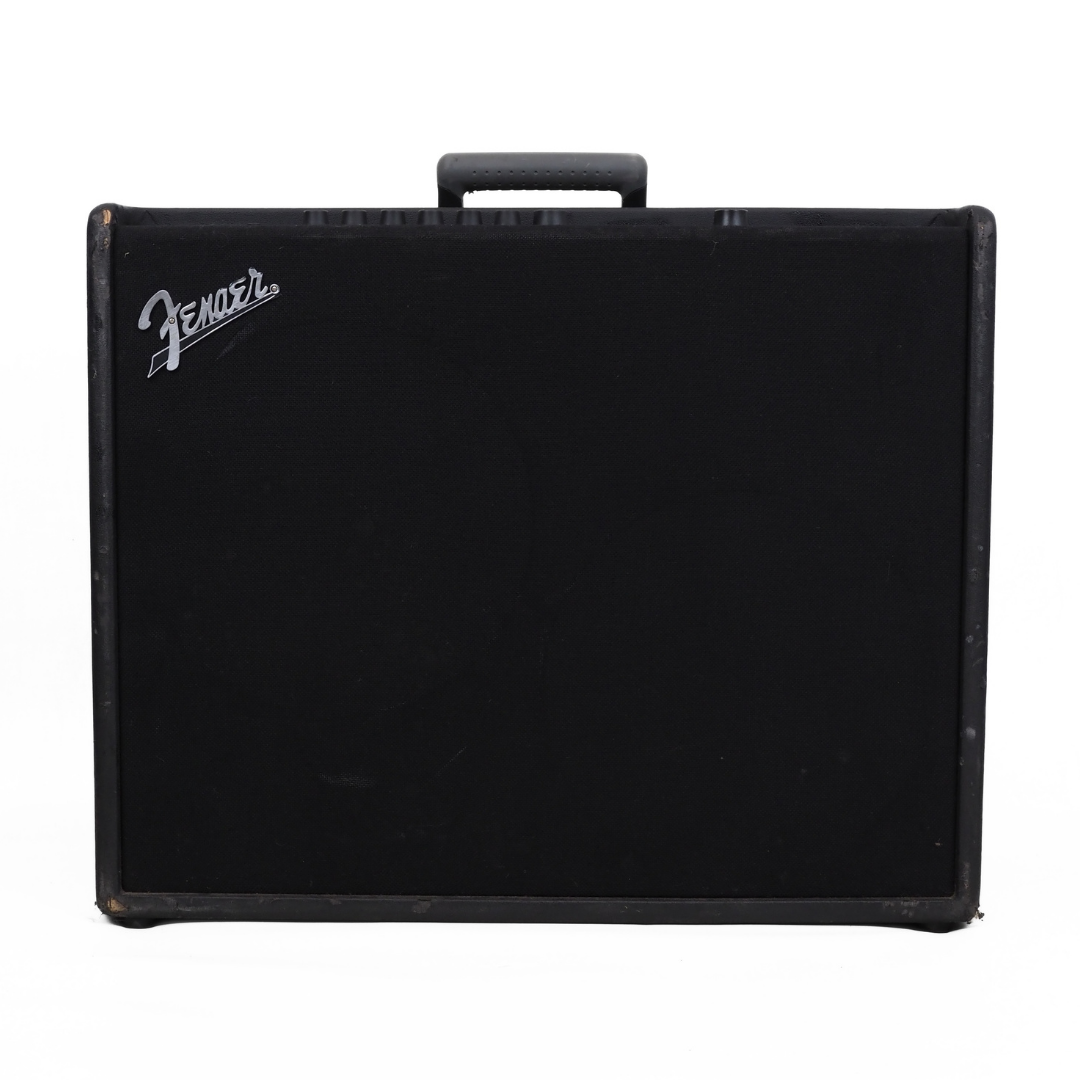 Fender Mustang GT-200 200-Watt Bluetooth Enabled Solid State Modeling Guitar Combo Amplifier