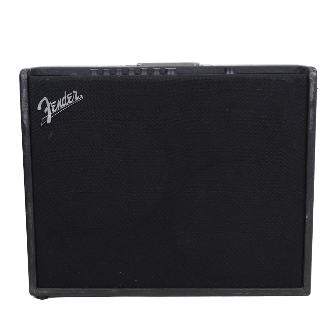 Fender Mustang GT-200 200-Watt Bluetooth Enabled Solid State Modeling Guitar Combo Amplifier