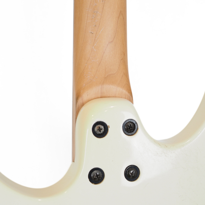 Washburn CS700 Chicago Series Electric Guitar (Made in R.O.K) in Gloss White