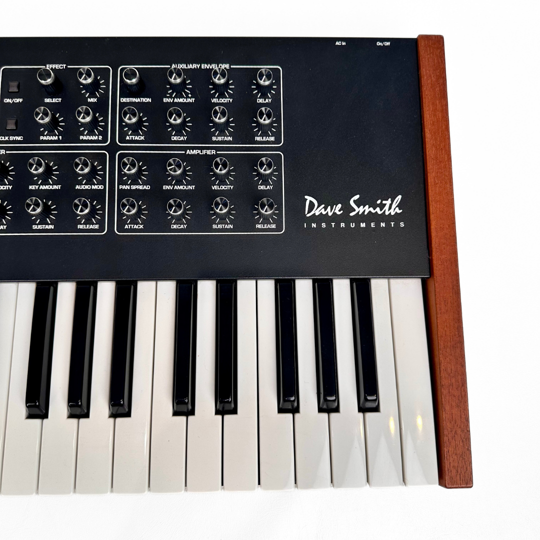 Dave Smith Instruments Prophet Rev2 16‑Voice Synthesiser with Roadcase