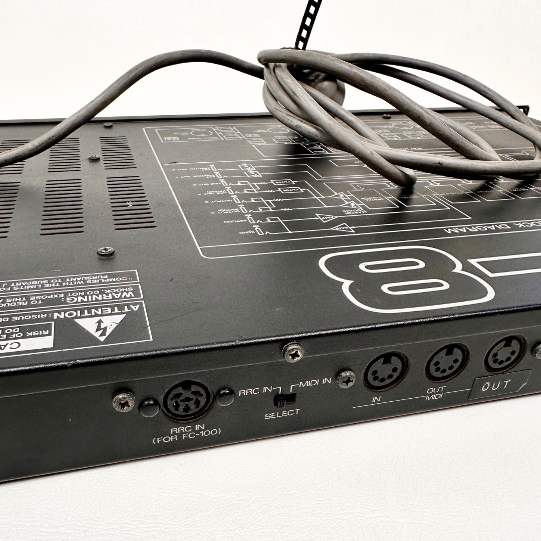 Roland GP-8 Guitar Effects Processor Rack Mounted Unit