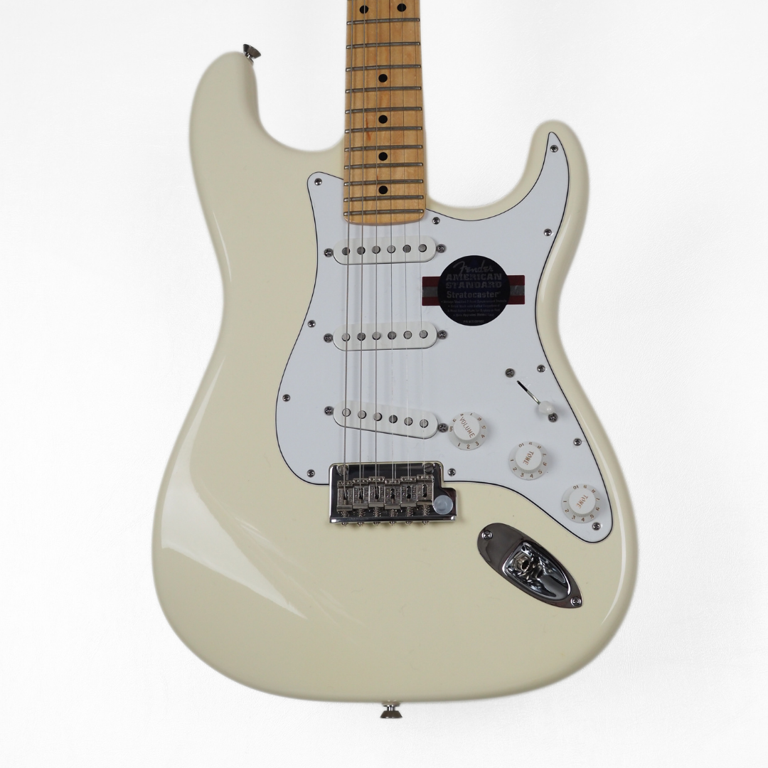 2010 Fender USA Limited Edition Stratocaster Electric Guitar in Ivory