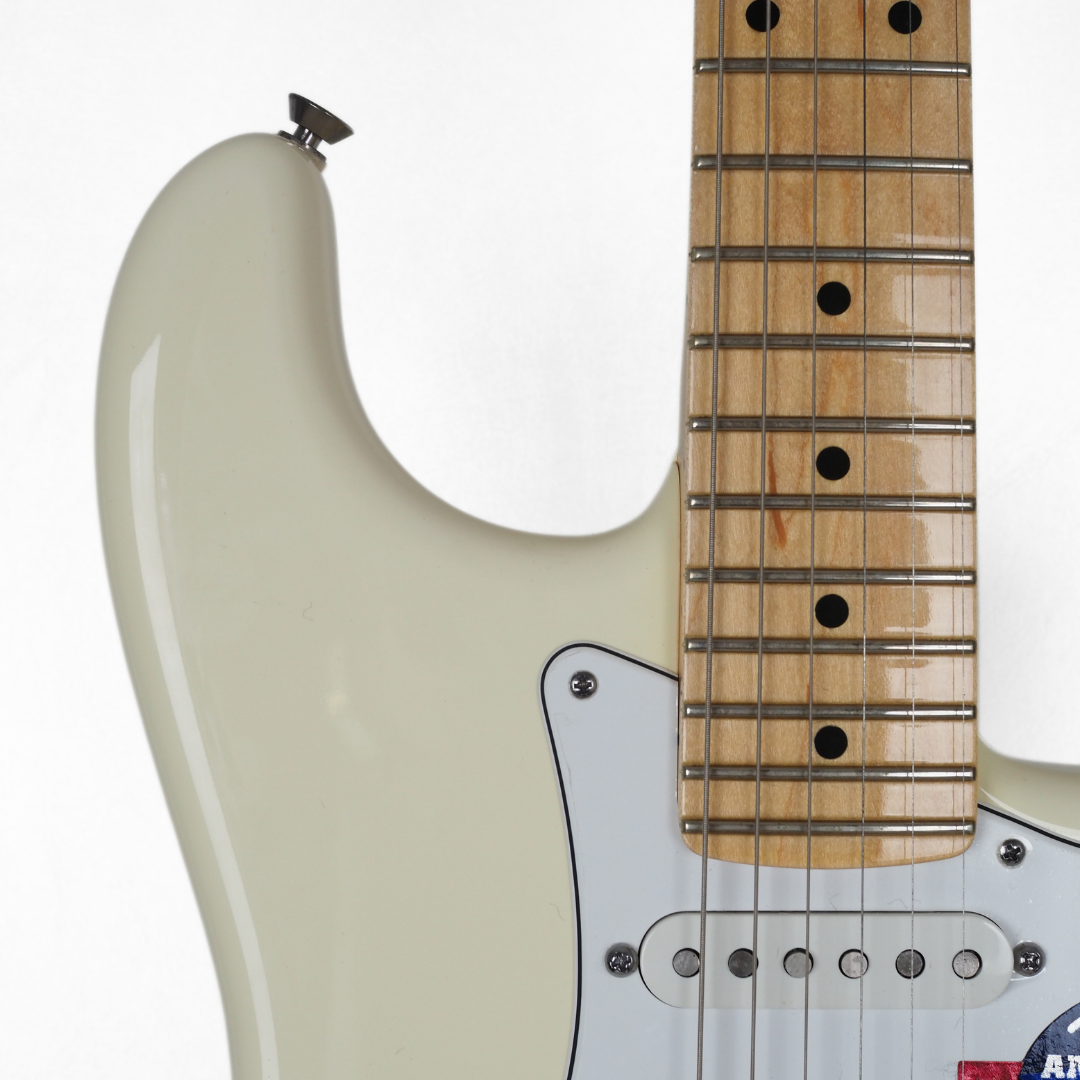 2010 Fender USA Limited Edition Stratocaster Electric Guitar in Ivory