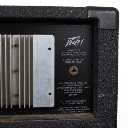 Peavey Combo 300 1x15" 300-Watt Solid State Bass Combo Amplifier (USA Made)