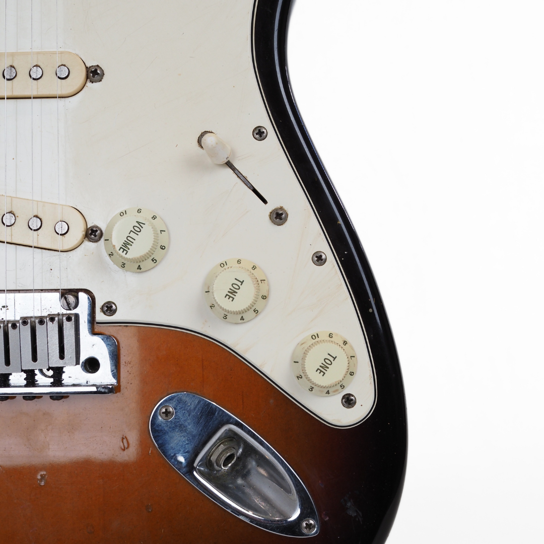 1996 Fender American Standard Stratocaster in Sunburst