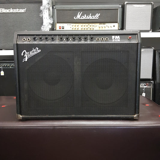 Fender FM212R Guitar Amplifier with Footswitch
