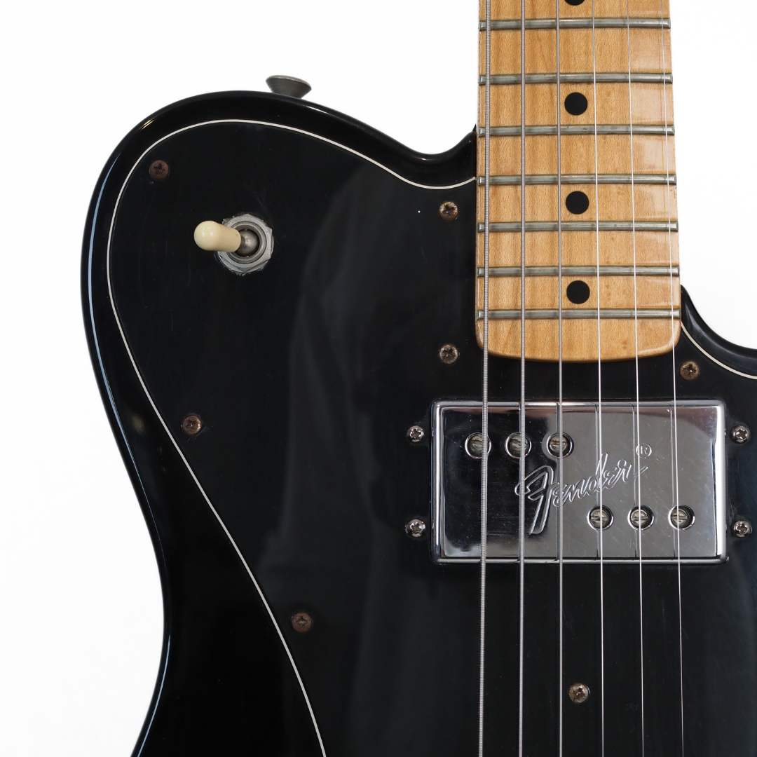 2009 Fender Classic Series '72 Telecaster Deluxe Electric Guitar in Black