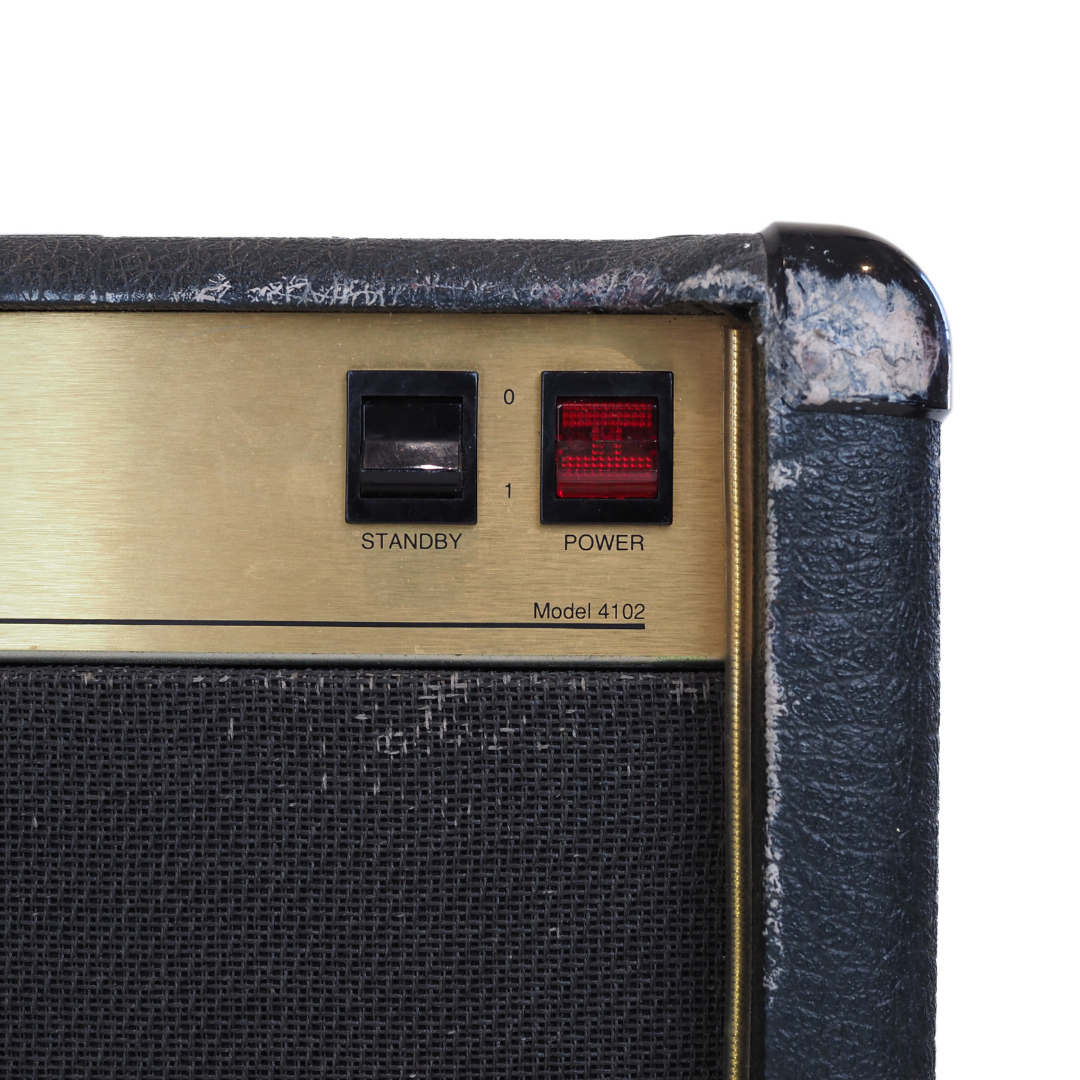 Marshall JCM900 50 W Hi-Gain Dual Reverb 2×12″ Tube Combo Amp (Model 4501)