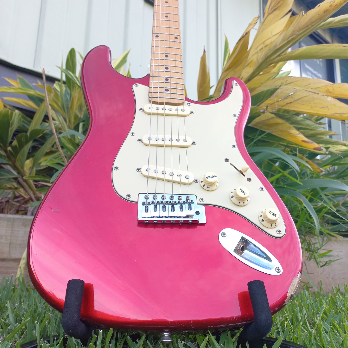 Monterey Stratocaster Style - Red