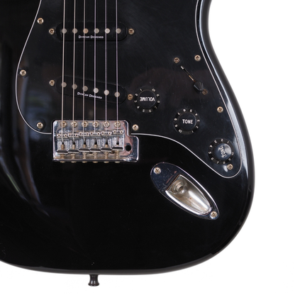 2018 Squier Vintage Modified '70s Stratocaster Electric Guitar in Black