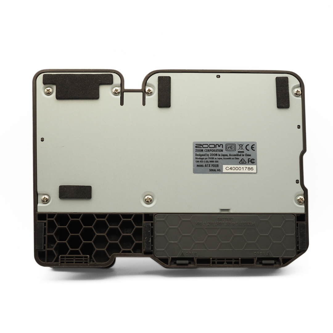 Zoom A1X Four Acoustic Multi-Effects Processor with XLR/Hi-Z Inputs