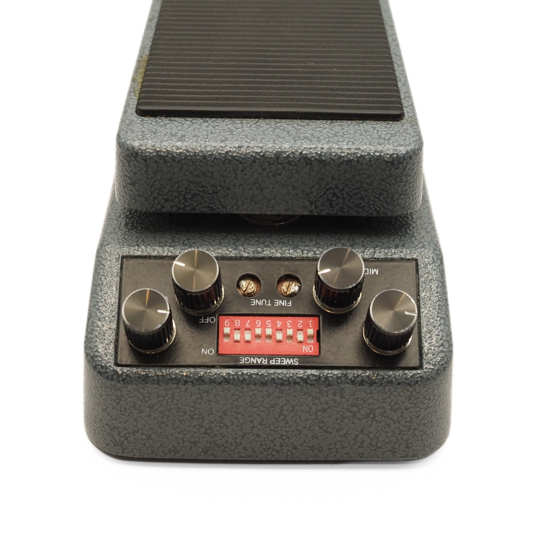 Real McCoy Custom RMC3FL Wah Effect Pedal