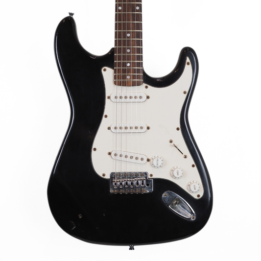 Arizon Stratocaster-Style SSS Electric Guitar in Black