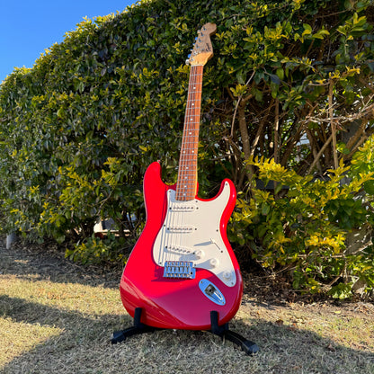 Squier Bullet Strat - Red