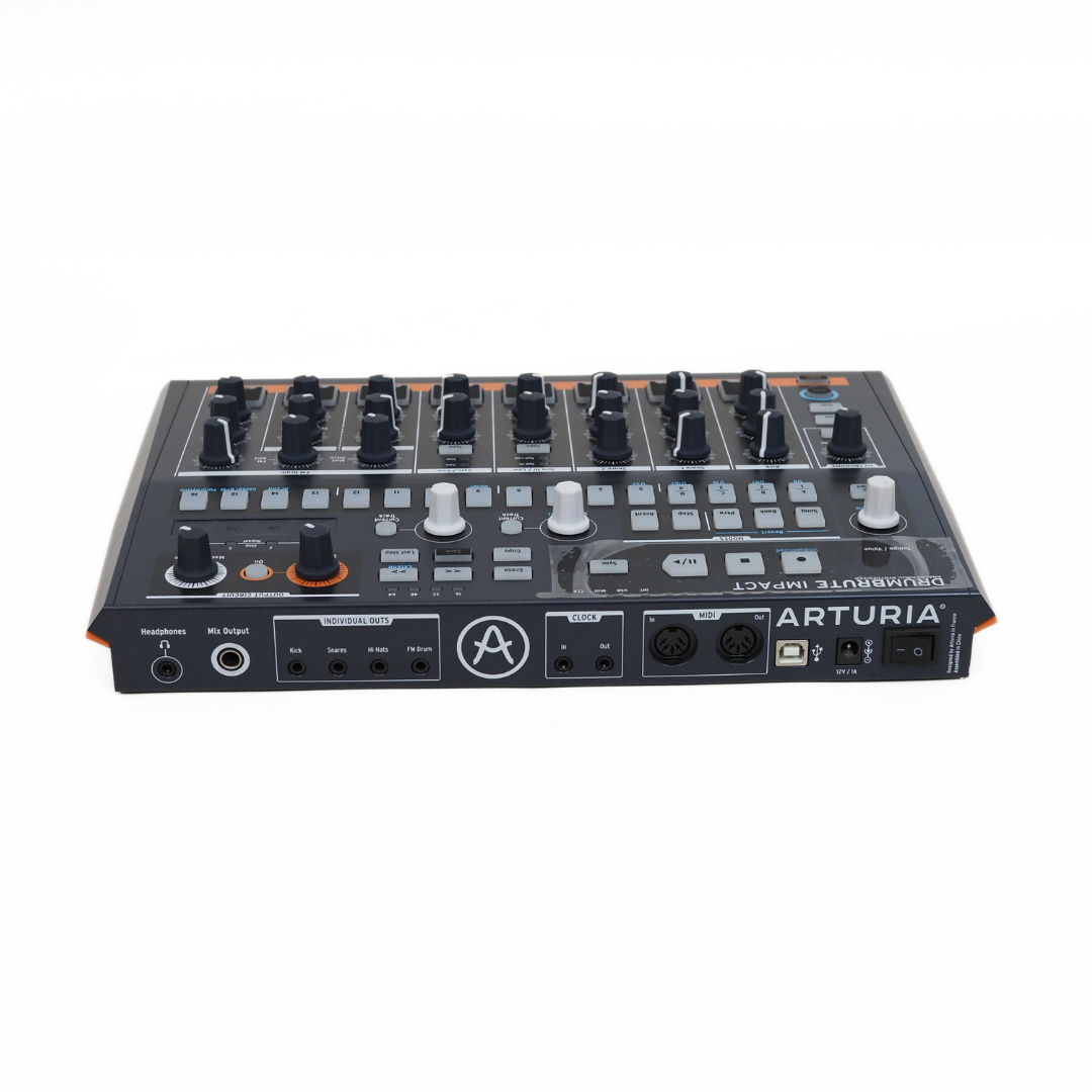 Arturia DrumBrute Impact Analogue Drum Machine