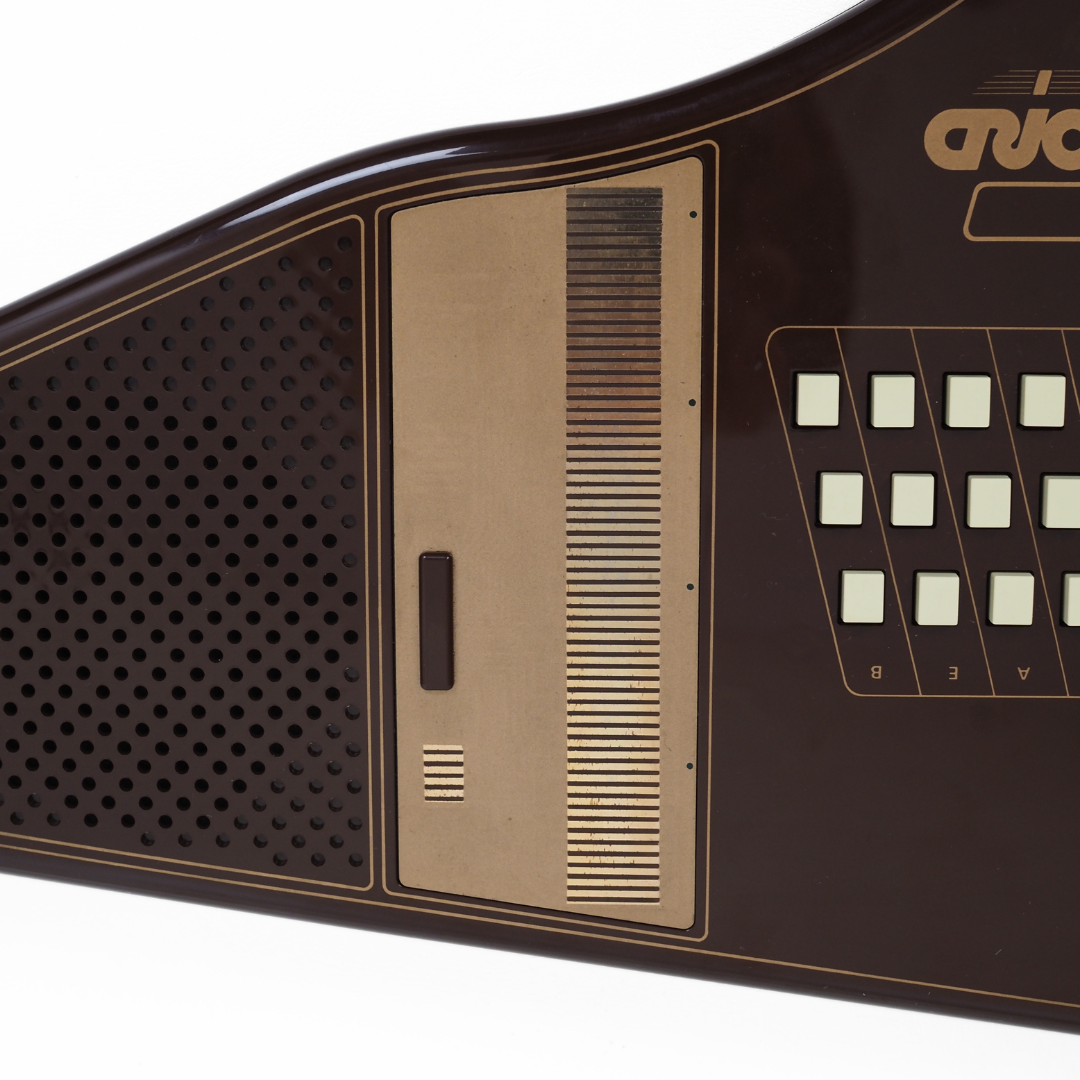 Suzuki Omnichord OM-27 Electronic Autoharp Synthesiser