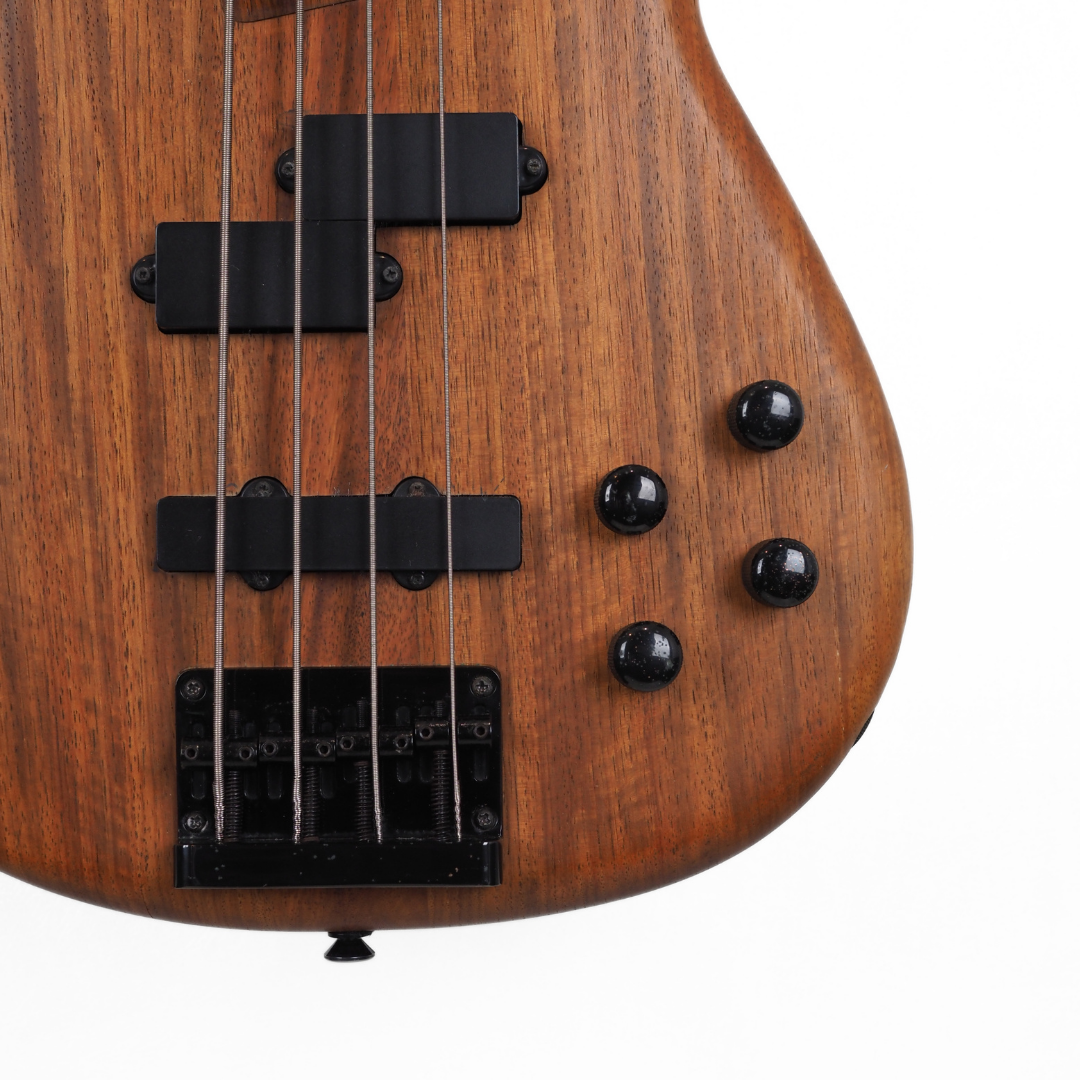 Magnum PJ-Style Electric Bass Guitar in Natural Grain Finish