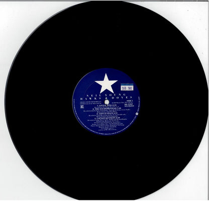 Neil Young – Hawks & Doves (Vinyl, LP, Album)