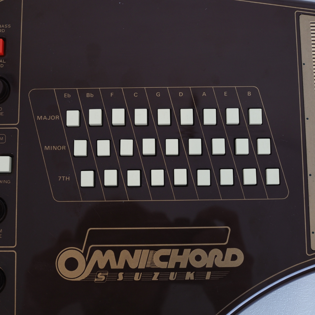 Suzuki Omnichord OM-27 Electronic Autoharp Synthesiser